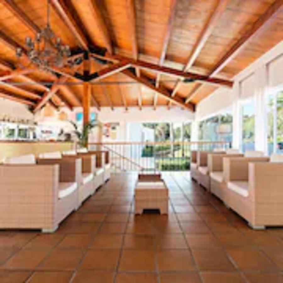 Hotel Moon Dreams Marina Parc Na Macaret Exterior photo