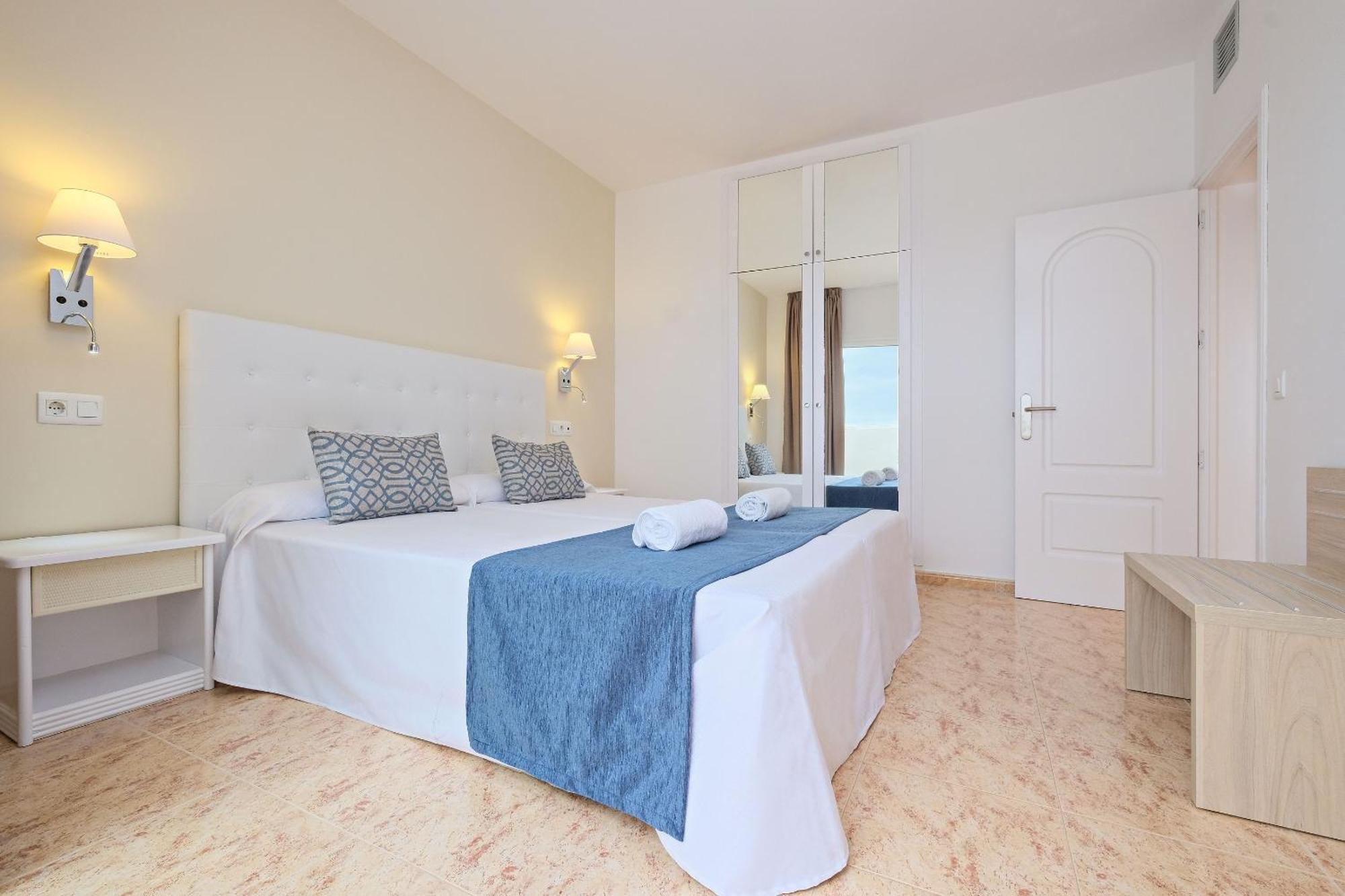 Hotel Moon Dreams Marina Parc Na Macaret Exterior photo